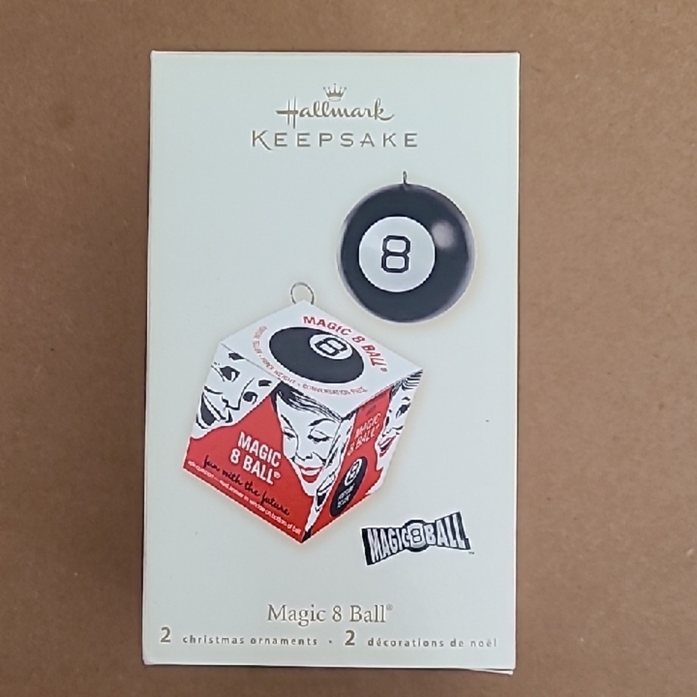 Hallmark Keepsake Magic 8 Ball Ornament Set